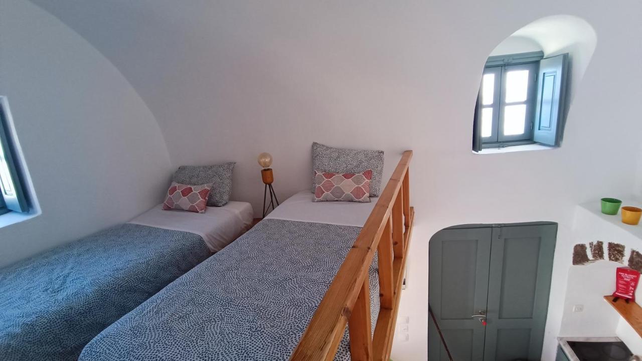 Апартаменты Elias Cave House 270O Caldera View Oia Экстерьер фото