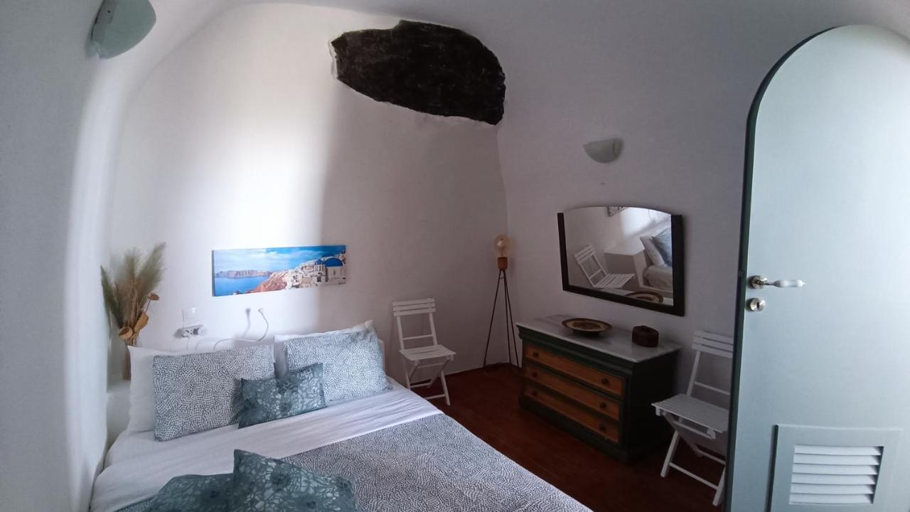 Апартаменты Elias Cave House 270O Caldera View Oia Экстерьер фото
